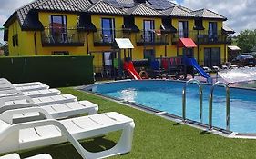 Willa Kwiatano - Plac zabaw&Jacuzzi&Basen&Sauna - Budynek C